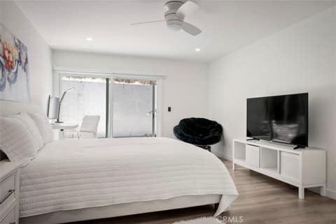 Tiny photo for 2648 State Street #25, Santa Barbara, CA 93105 (MLS # SC26155132)