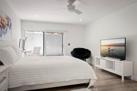 Tiny photo for 2648 State Street #25, Santa Barbara, CA 93105 (MLS # SC26155132)