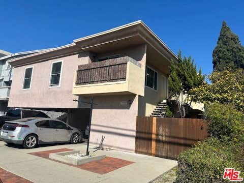 Photo of 3560 S Centinela Avenue #7, Los Angeles, CA 90066 (MLS # 26874843)