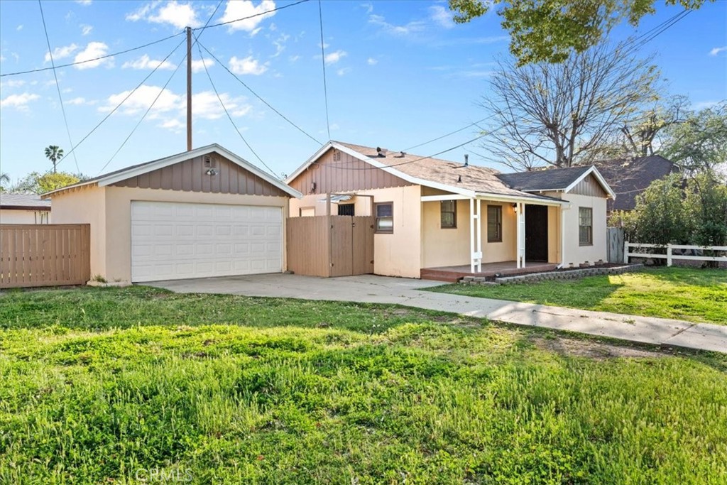 607 W Marshall