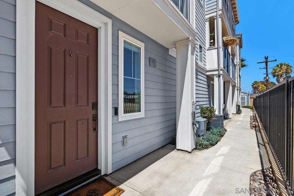 523 Sandpiper