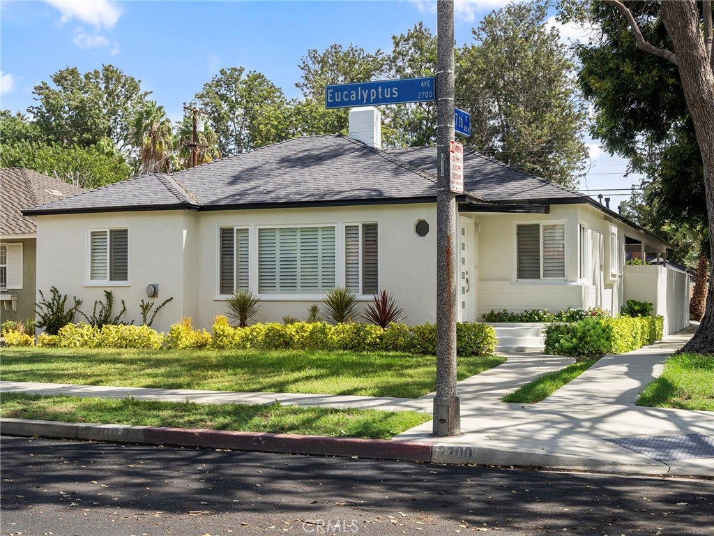 2700 Eucalyptus Avenue