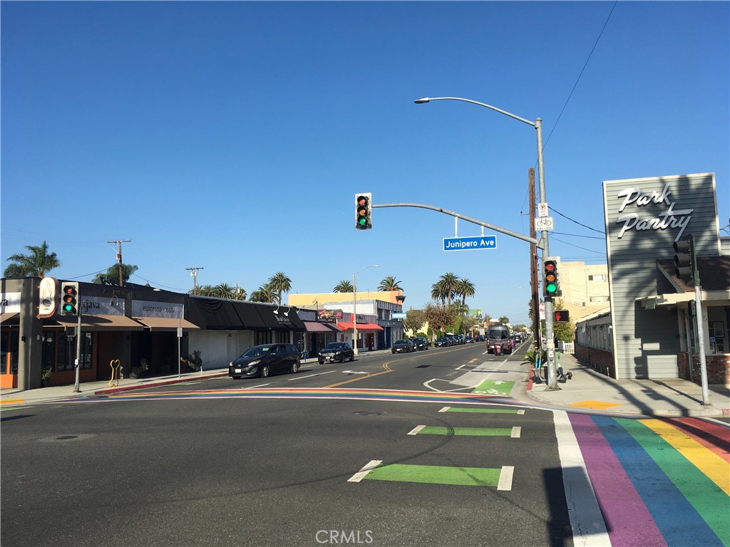 231 Junipero Avenue 12