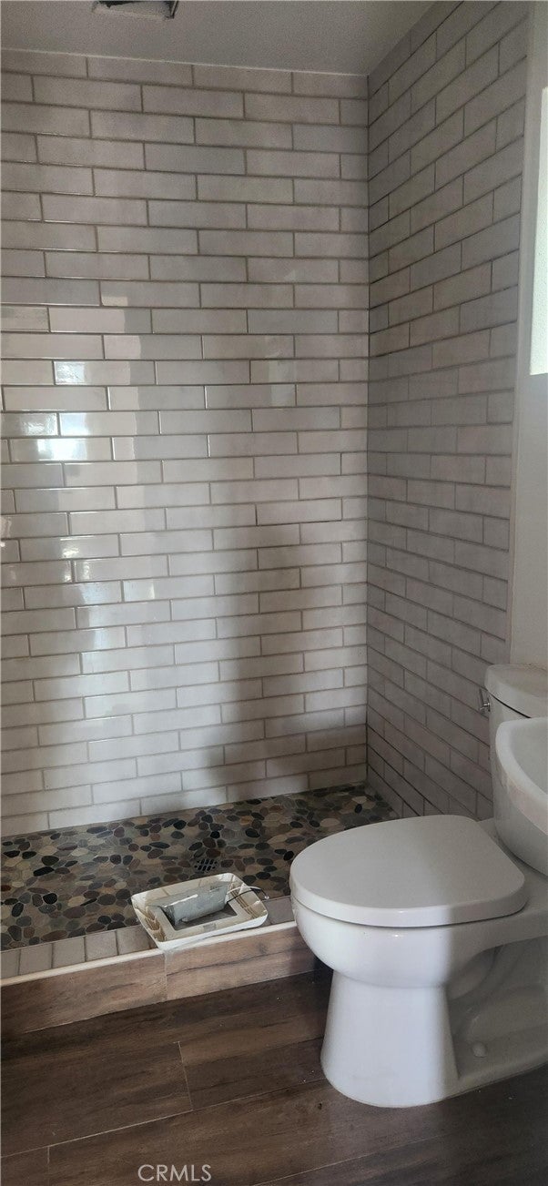 1407 W 59th Place W, Los Angeles CA 90047