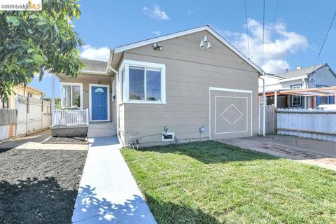 Photo of 2560 Chanslor Ave Ave, Richmond, CA 94804 (MLS # 41129090)