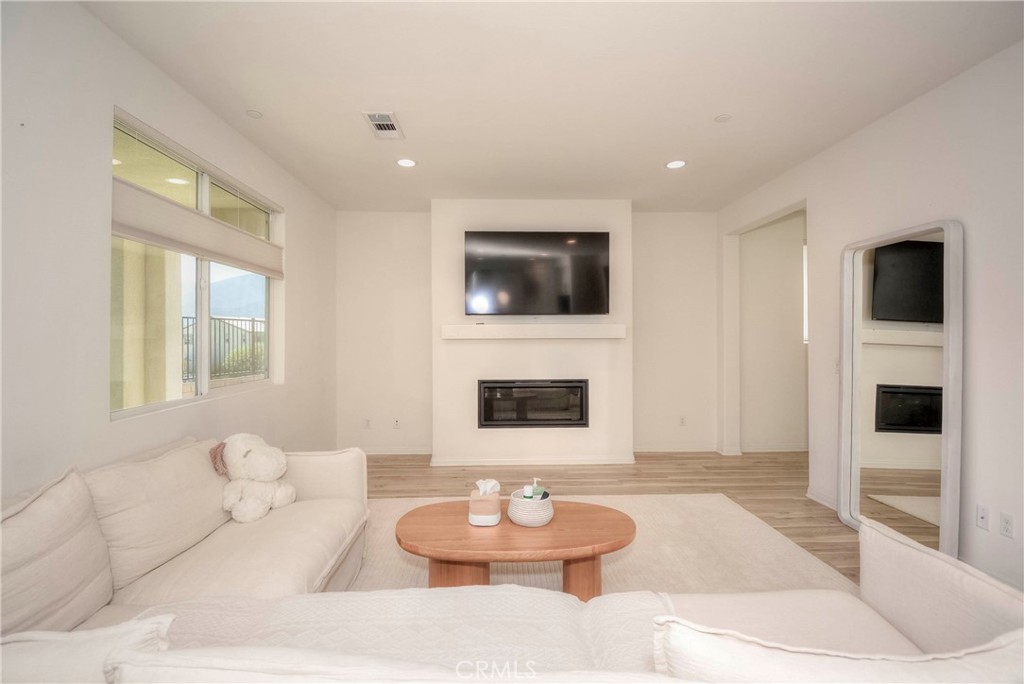 Terramor - Residential Lease