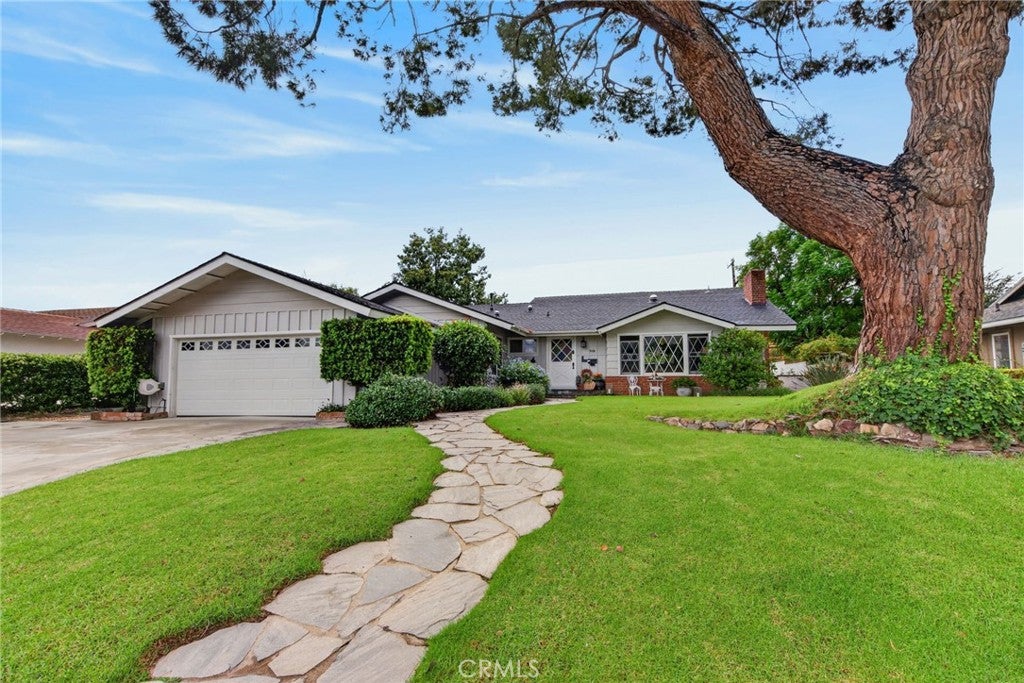 812 Alta Vista