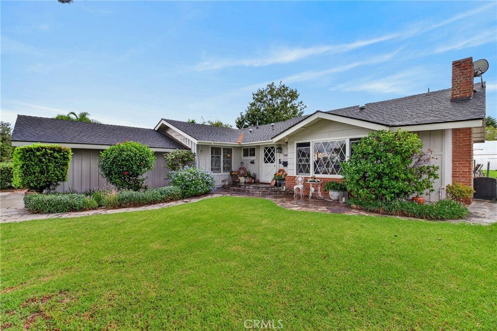 812 Alta Vista