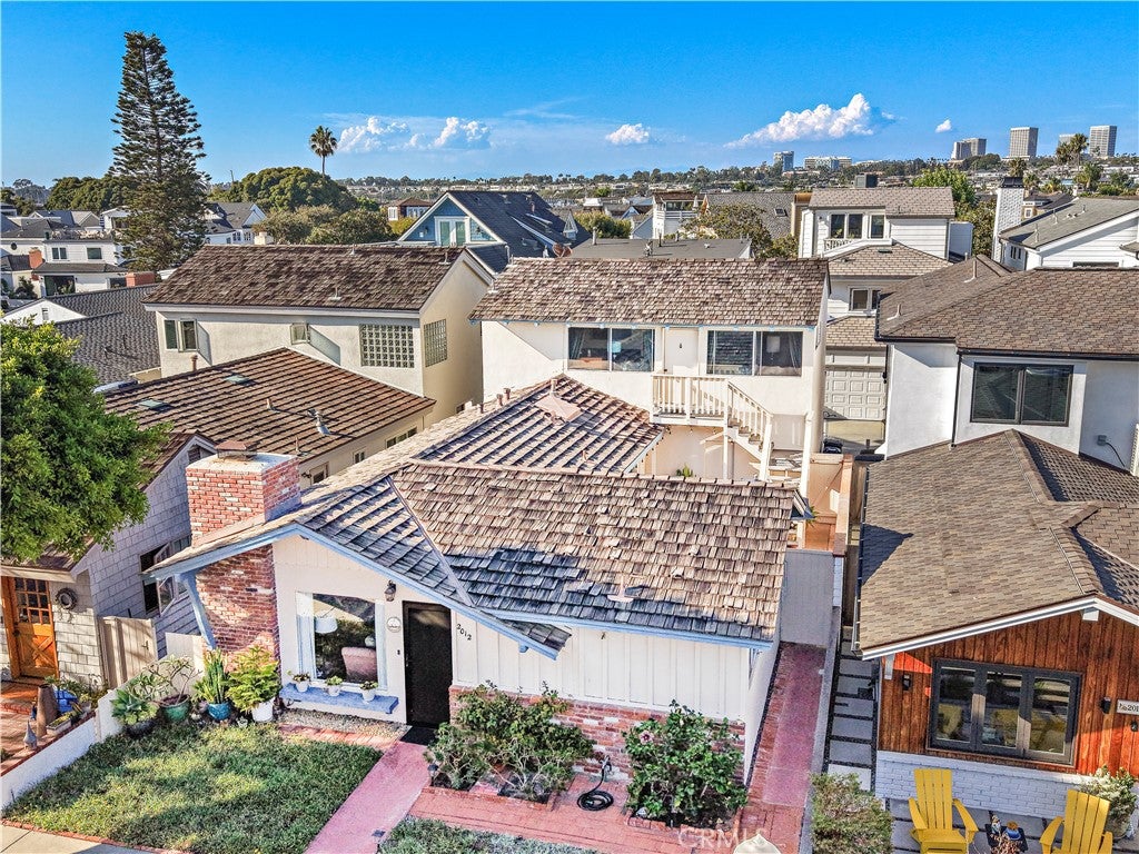 2012 E Ocean Boulevard