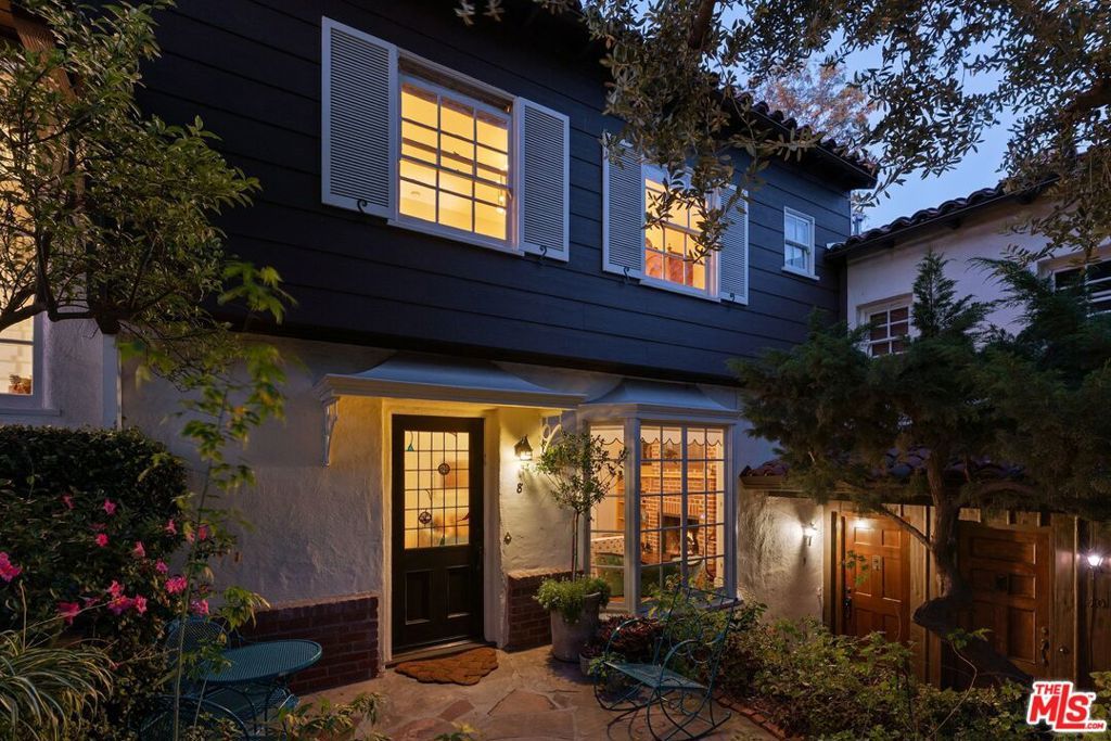 Photo of 10966 Strathmore Drive #8, Los Angeles, CA 90024 (MLS # 26673997)