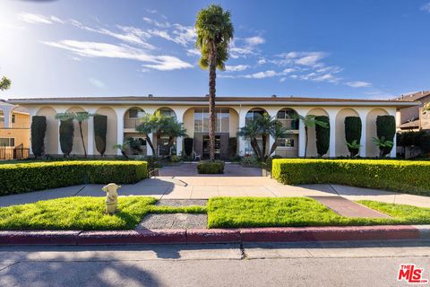 Photo of 630 W Huntington Drive #119, Arcadia, CA 91007 (MLS # 26652979)