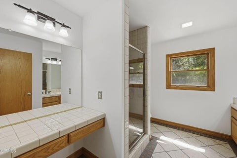 Tiny photo for 800 Oak Grove Court, Ojai, CA 93023 (MLS # V1-38781)