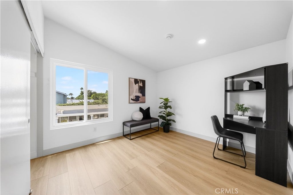 19051 Randi, Huntington Beach CA 92646 - Photo 24