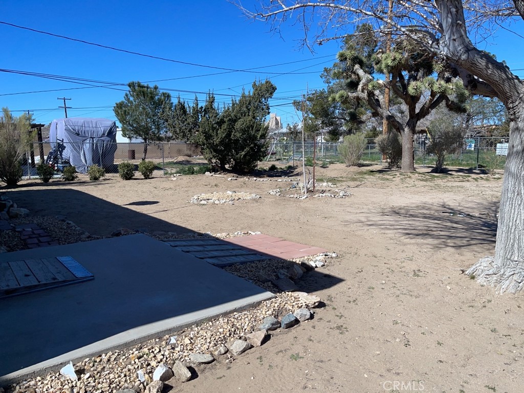 16088 Chestnut Street