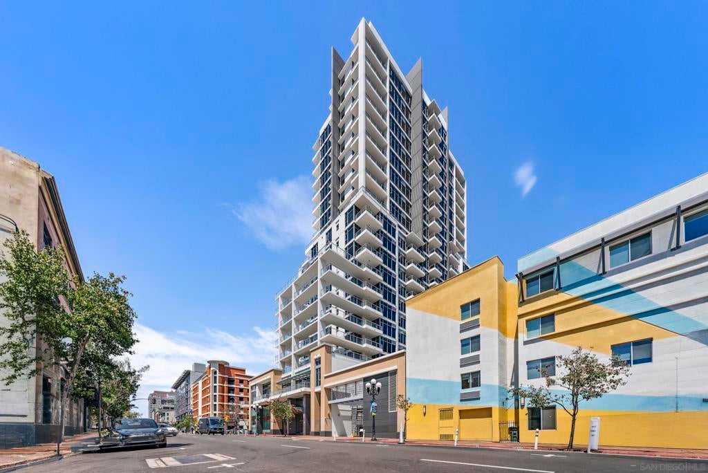 575 6th Ave Ave 1004, San Diego CA 92101