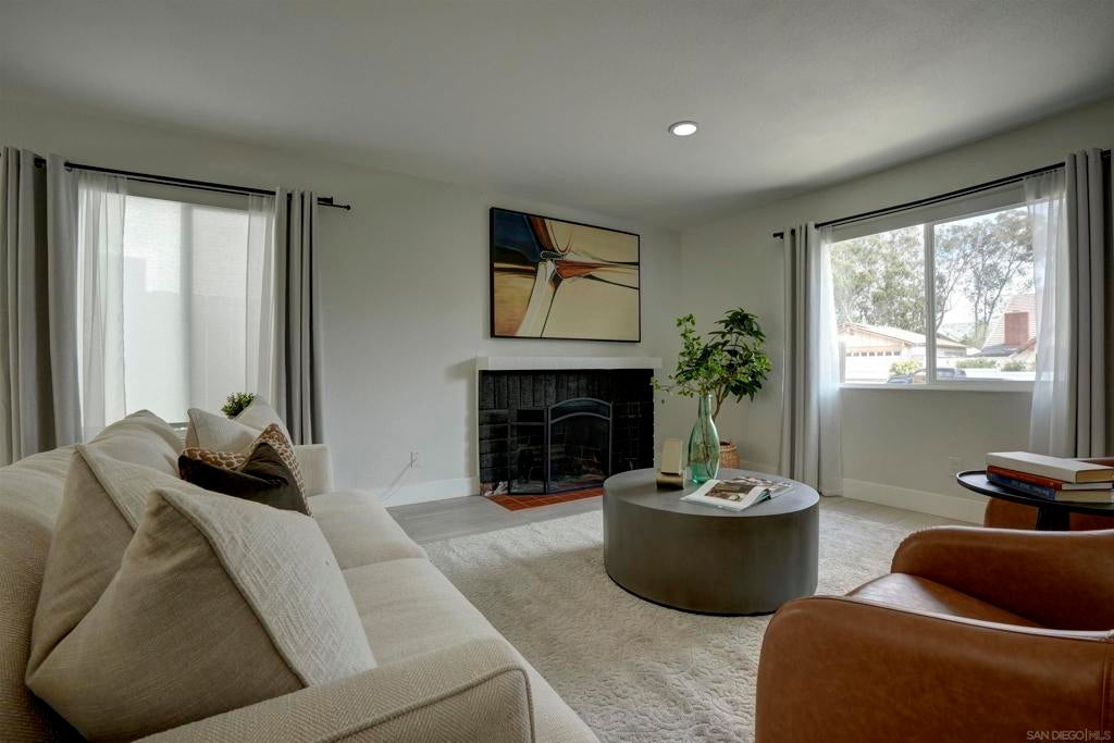 8430 Hydra Lane