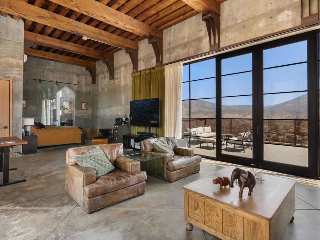 Pinyon Crest - Residential