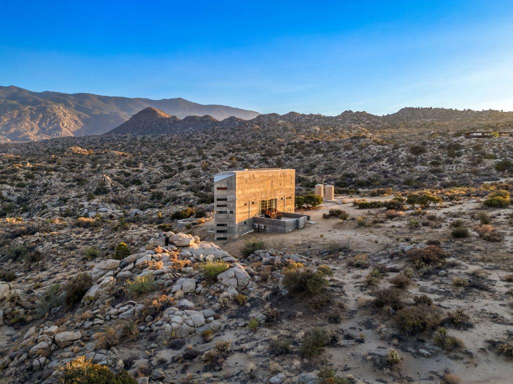 Pinyon Crest - Residential