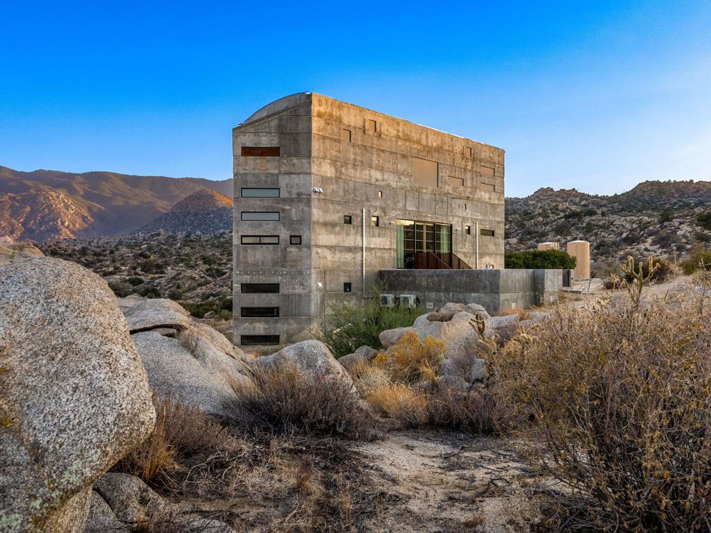 Pinyon Crest - Residential