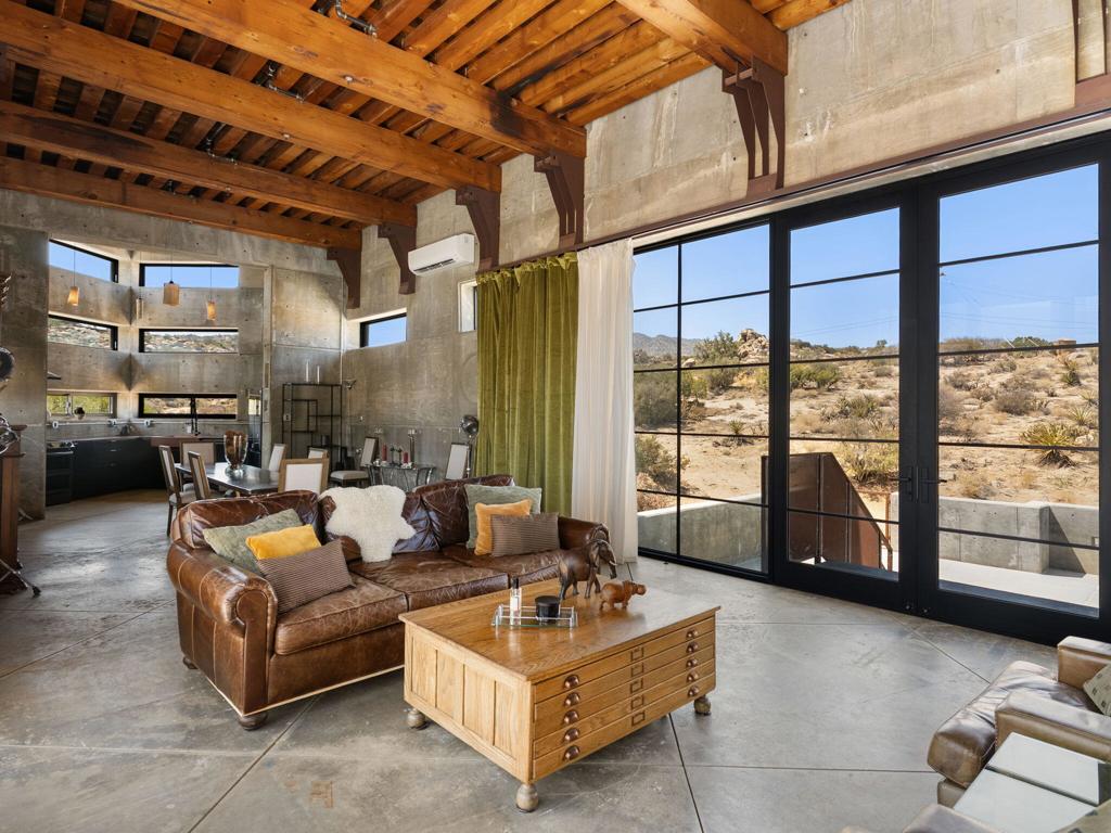 Pinyon Crest - Residential