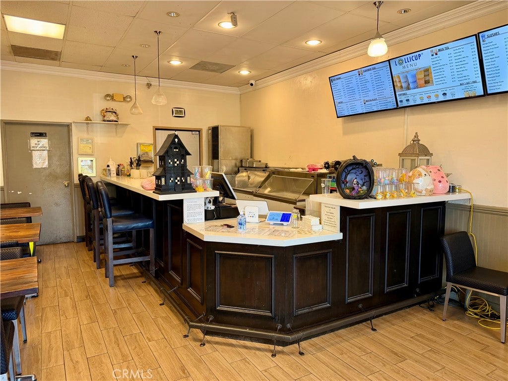 1122 S Diamond Bar Boulevard