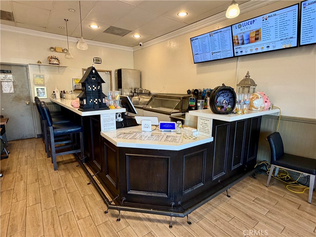 1122 S Diamond Bar Boulevard