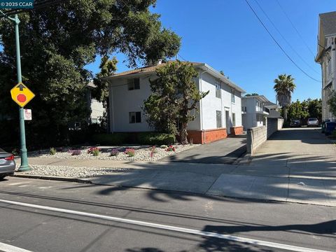 Photo of 2057 Central Ave, Alameda, CA 94501 (MLS # 41101941)