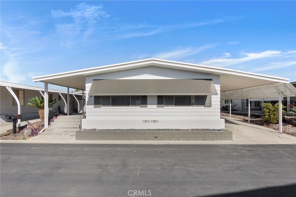 11730 Whittier Boulevard 55