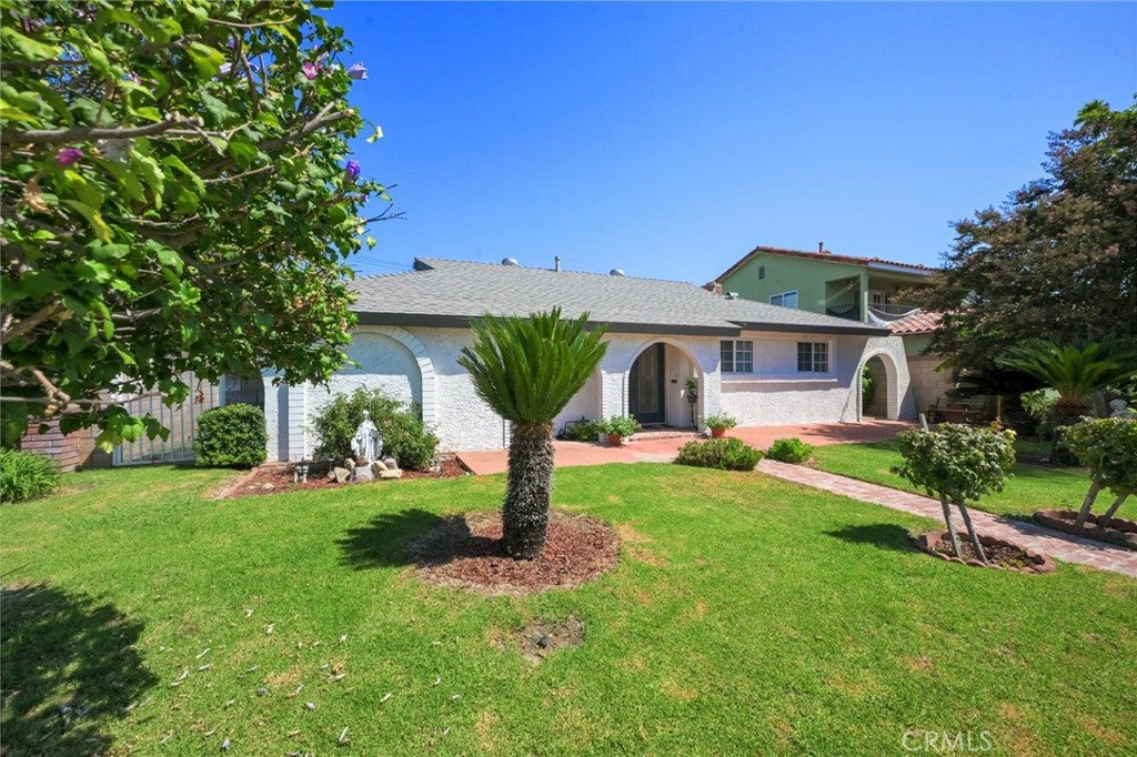 1001 Highland Court