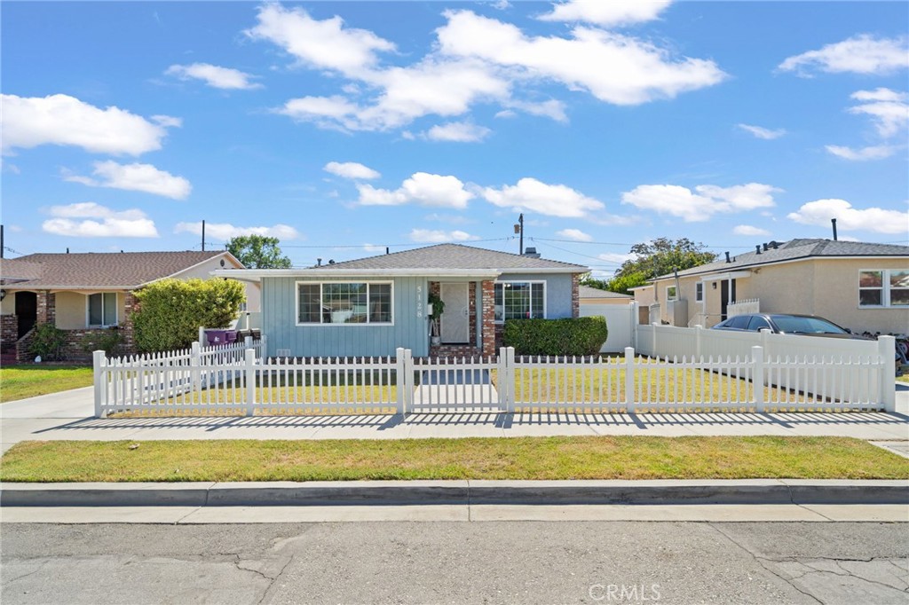 Don't miss out on this fantastic opportunity at 5128 Gaviota Avenue in Long Beach, CA! This cozy 1,230 sq. ft. home is ready to welcome you with its 3 spacious bedrooms and 2 bathrooms. It's packed with practical features like air conditioning to keep you comfortable and recessed lighting that adds a stylish touch. The convenient laundry room will make your everyday chores a breeze. You’ll love being part of a friendly neighborhood, perfect for both lively get-togethers and relaxing nights in. Homes like this don’t stay on the market long, so act quickly to make it yours and enjoy the perfect blend of comfort and convenience!