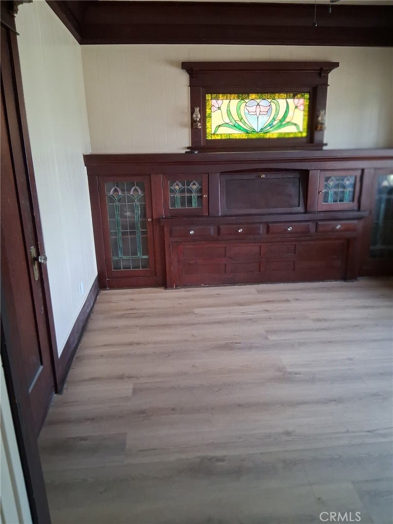 1842 W 43rd Place