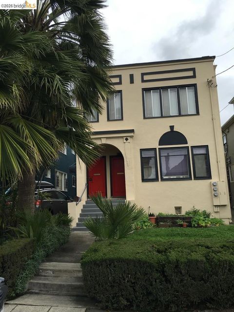 Photo of 1641 Walnut street St, Berkeley, CA 94709 (MLS # 41132547)