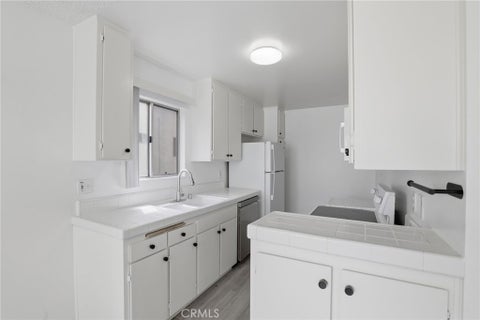 Tiny photo for 5400 Lindley Avenue #121, Encino, CA 91316 (MLS # SR26225273)