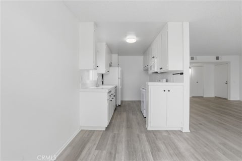 Tiny photo for 5400 Lindley Avenue #121, Encino, CA 91316 (MLS # SR26225273)