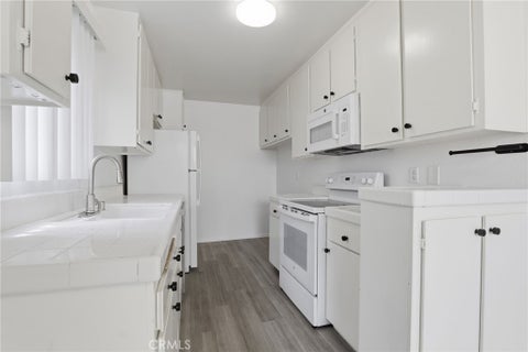 Tiny photo for 5400 Lindley Avenue #121, Encino, CA 91316 (MLS # SR26225273)