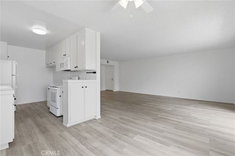 Tiny photo for 5400 Lindley Avenue #121, Encino, CA 91316 (MLS # SR26225273)