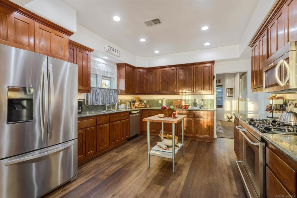 1210 Lakedale Rd.
