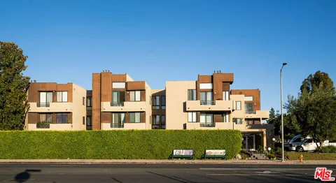 7826 Topanga Canyon Boulevard Unit 231, Canoga Park, CA 91304 - MLS#: 25506277