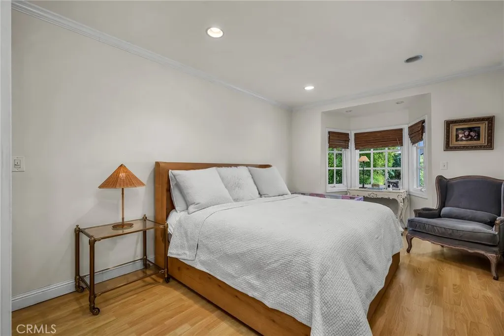 Woodland Hills, California 91364, United States, 3 Bedrooms Bedrooms, ,2 BathroomsBathrooms,Residential,Active,193599