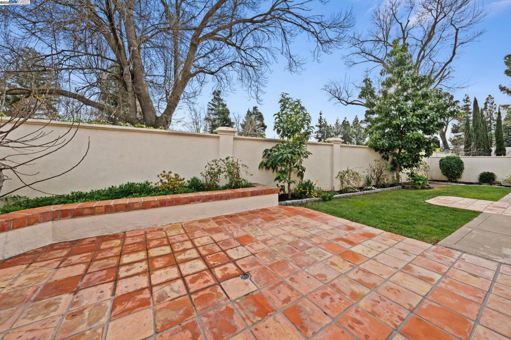 BELVEDERE - Residential