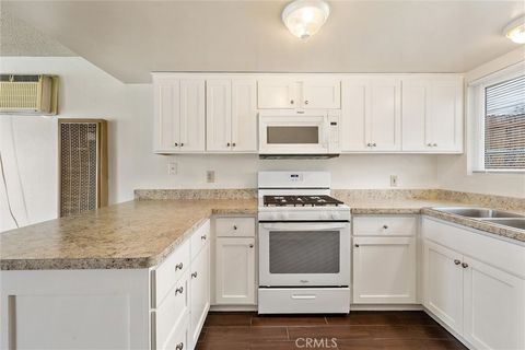 Tiny photo for 2221 Oak Street, Paso Robles, CA 93446 (MLS # NS26033509)