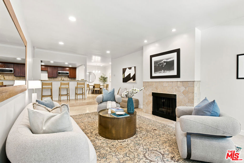 2332 Fox Hills Drive 103