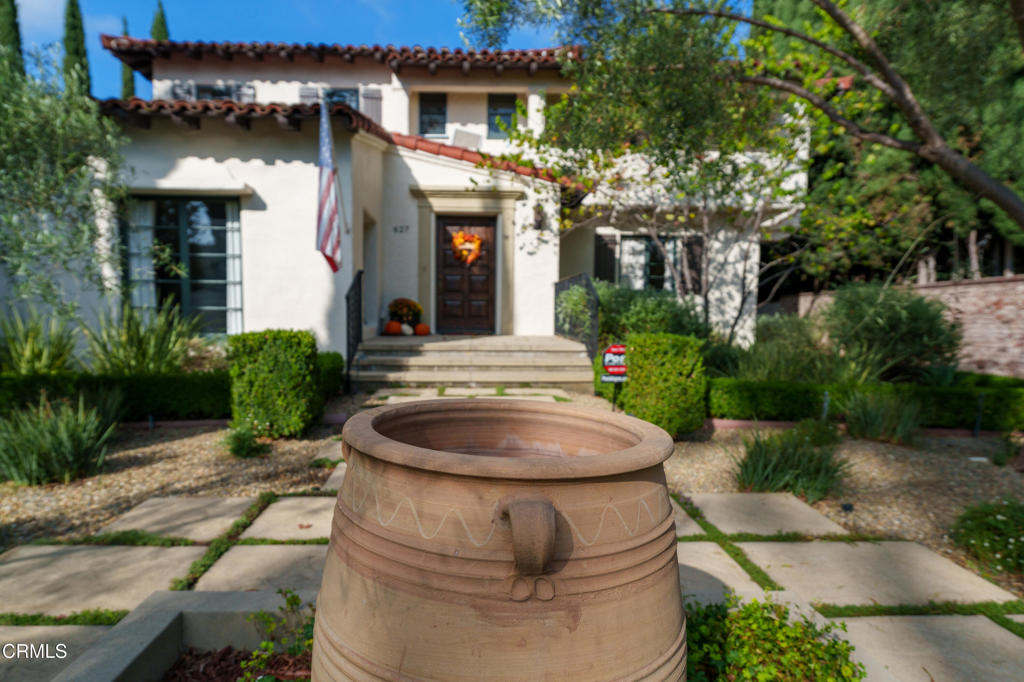 Properties 4 627 Winston Avenue