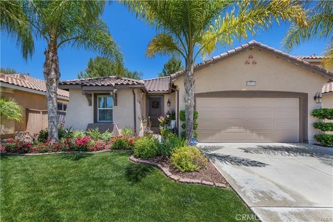 Photo of 42512 Swoboda Court, Temecula, CA 92592 (MLS # SW26101908)