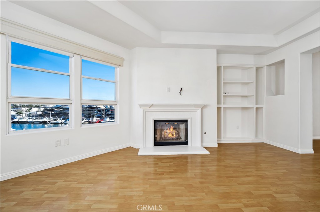 2600 Newport Boulevard 317