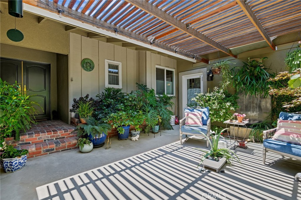 Properties 4 17248 Barneston Court