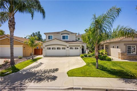 Tiny photo for 41233 Essex Court, Temecula, CA 92591 (MLS # SW26086169)