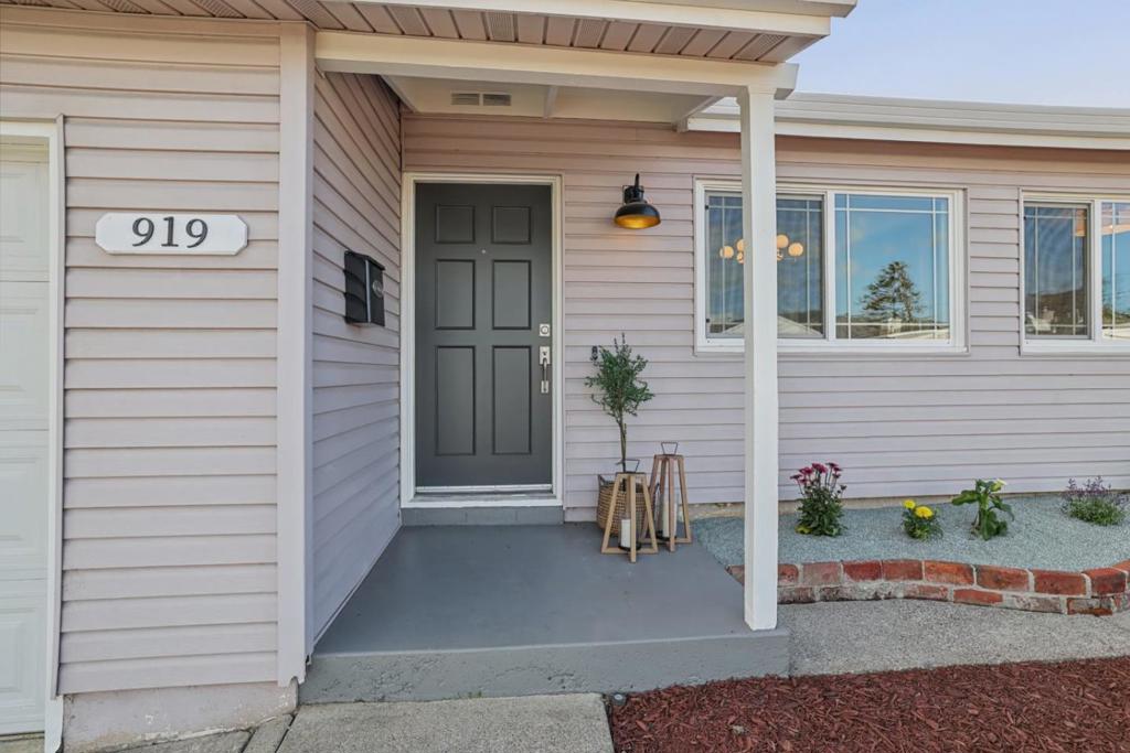919 Newman Drive
