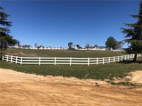 Photo of 42850 Hill Top Drive, Banning, CA 92220 (MLS # IV25216756)