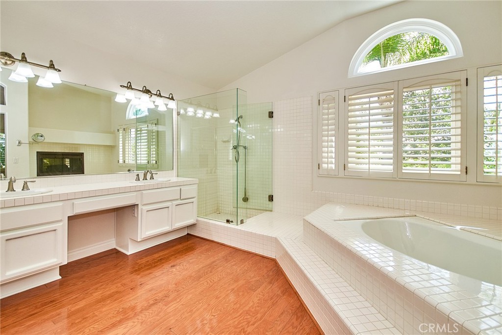 Bella Vista (BVI) - Residential